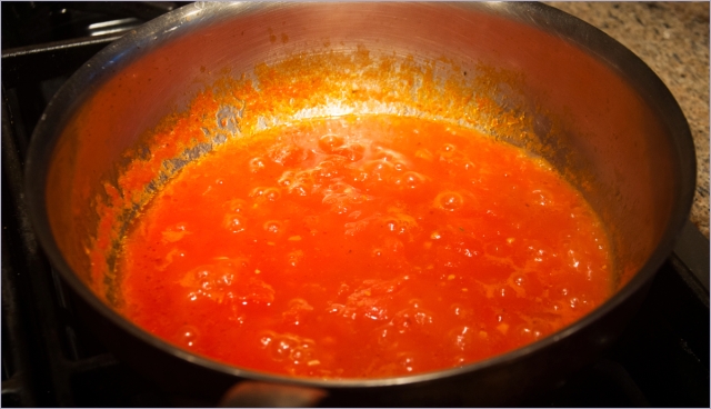 tomato sauce bubbles